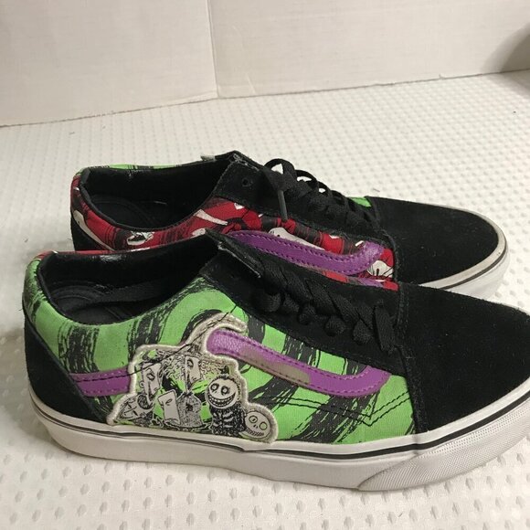 VANS WOMENS OLD SKOOL THE NIGHTMARE BEFORE CHRISTMAS SHOES SIZE 6 - Picture 3 of 6